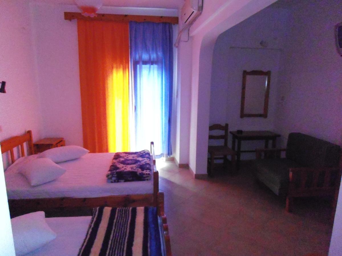 Hotel Julieta'S House à Patitírion Extérieur photo